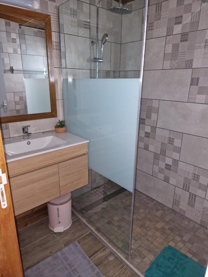 Appartement Ocean Esparon Petite Île Buitenkant foto
